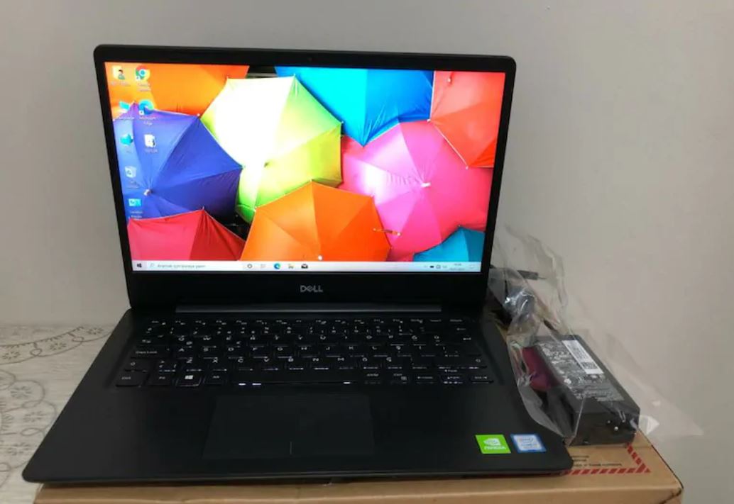 Dell Ultrabook 8565U Notebook Laptop